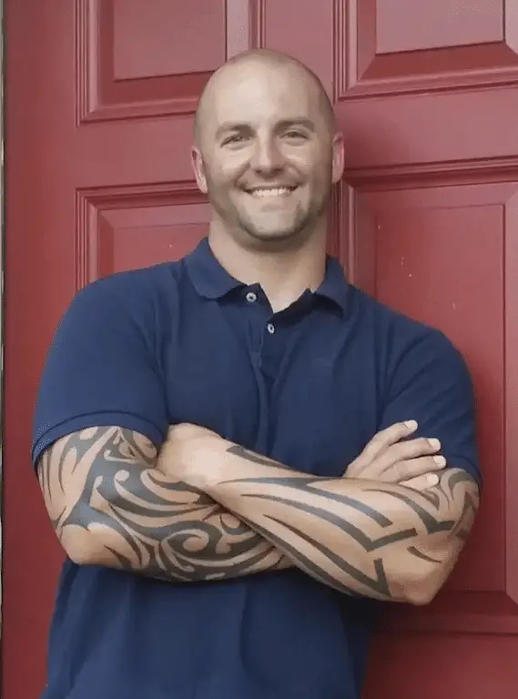 Can Real Estate Agents have Tattoos? (READ THIS if you're wondering)